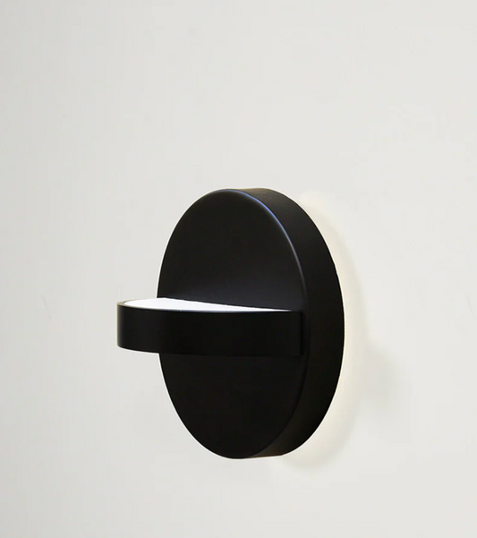 Applique murale PLUS ENO Studio en aluminium anodisé noir