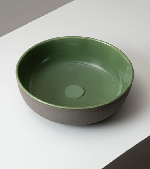 Vasque circulaire à poser en Raku foncé  intérieur vert