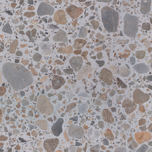Carrelage Terrazzo Gris Galets au fond gris neutre, composé de fragments de marbre arrondis dans des nuances de beige, de brun et de gris.