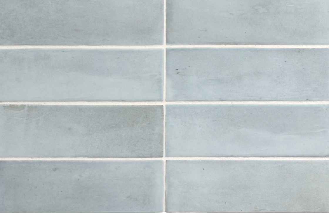 Carrelage grès cérame effet zellige Matt et brillant COCO -bleu clair matt