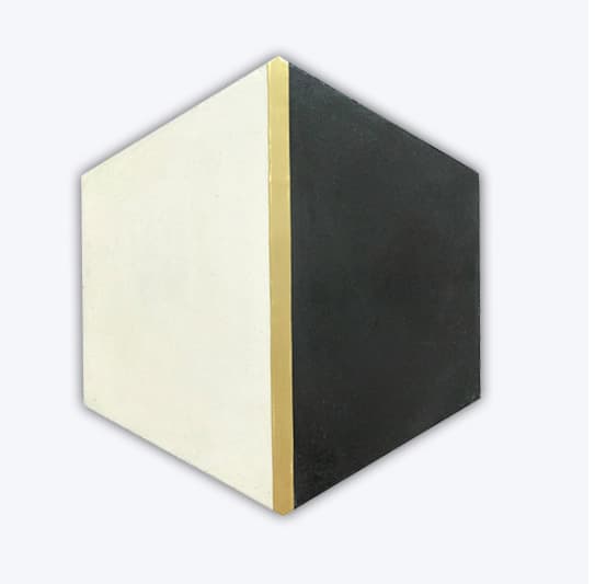 Carreau de ciment hexagonal orné de laiton 980, divisé en trois couleurs blanc, noir et laiton
