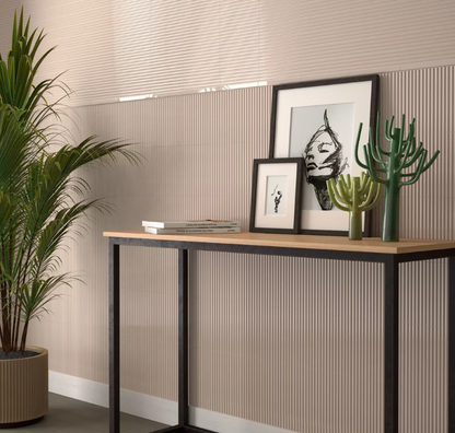 onda beige gloss mise en scene