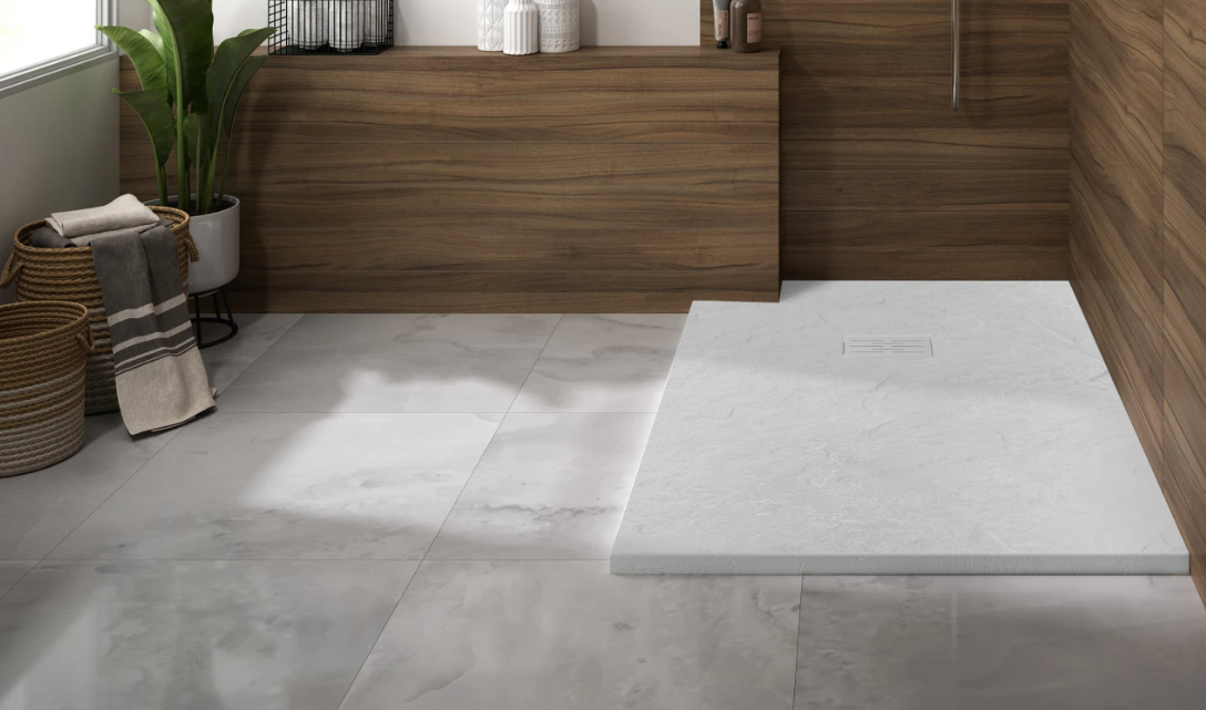 Receveur de douche texturé en composite solide KINEROCK EVO - L'Atelier By AC
